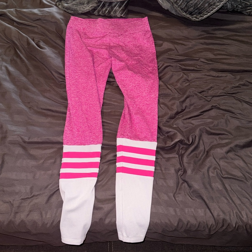 Bombshell Sportswear Pink & White Colorblock Leggings